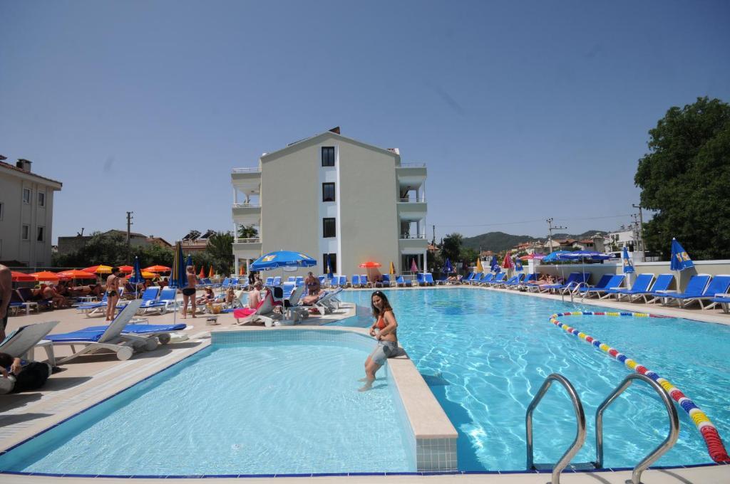 Candan Apart Marmaris Eksteriør billede